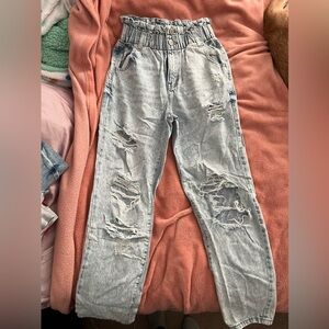 Juniors High-rise mom jeans, SO brand, size 3